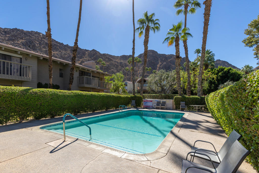 Mountain Cove - Residential Lease