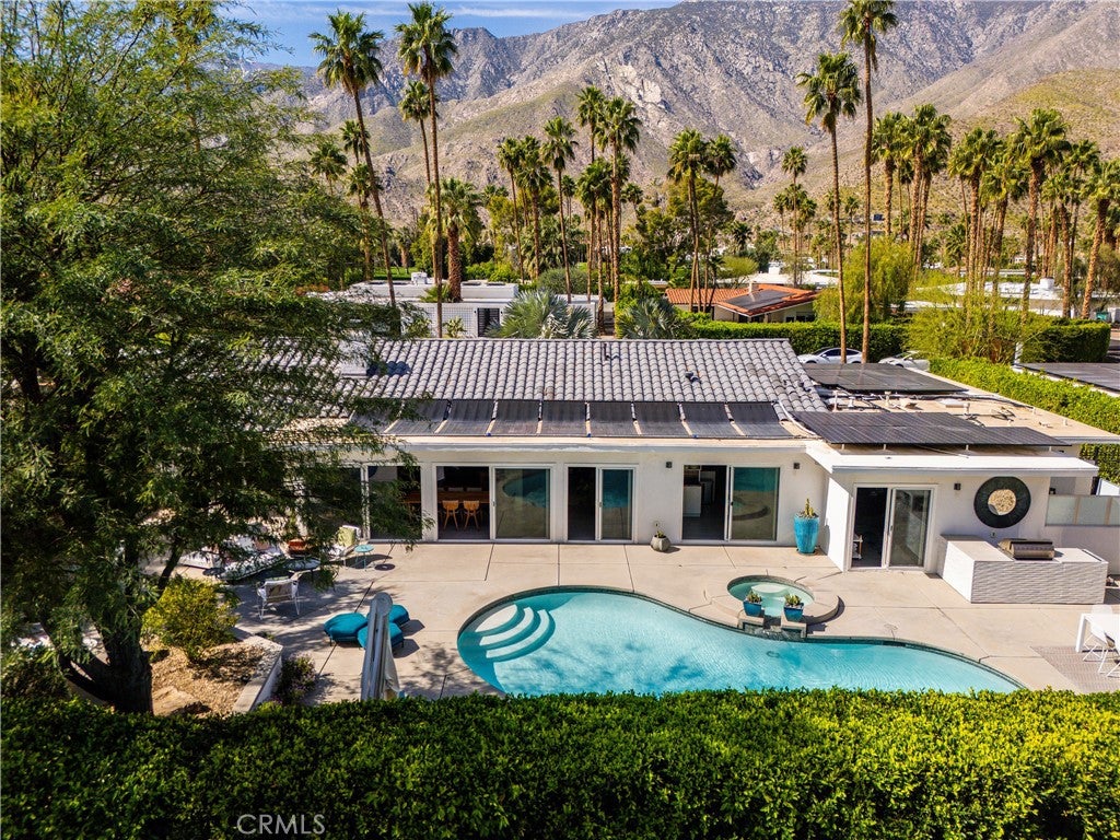 2736 S CAMINO REAL