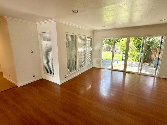 25495 Seaver