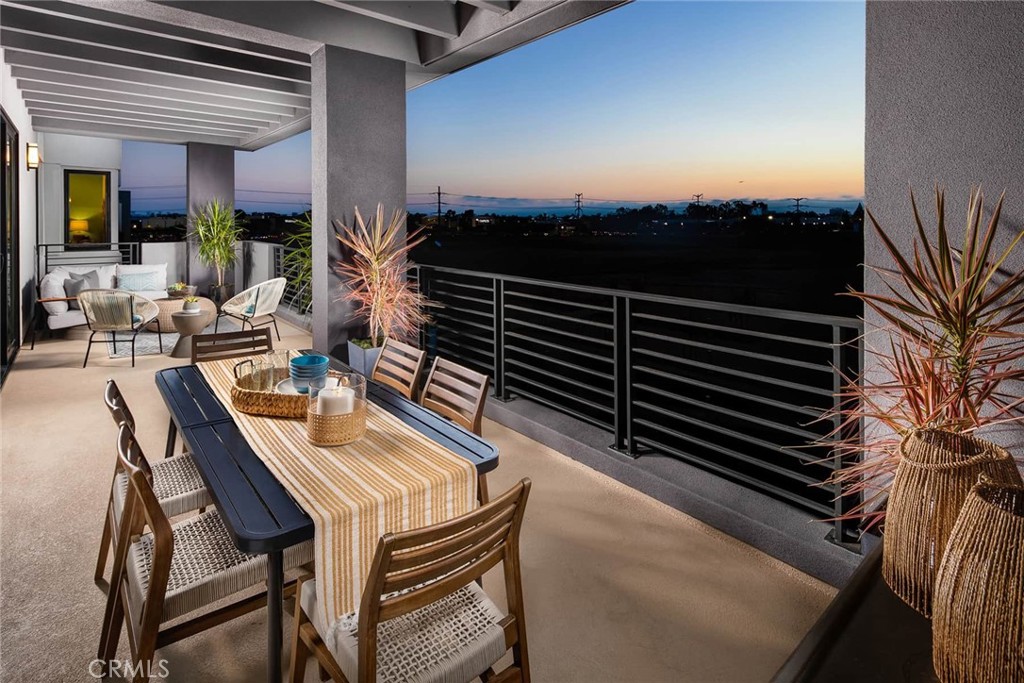 16175 Dawn 207