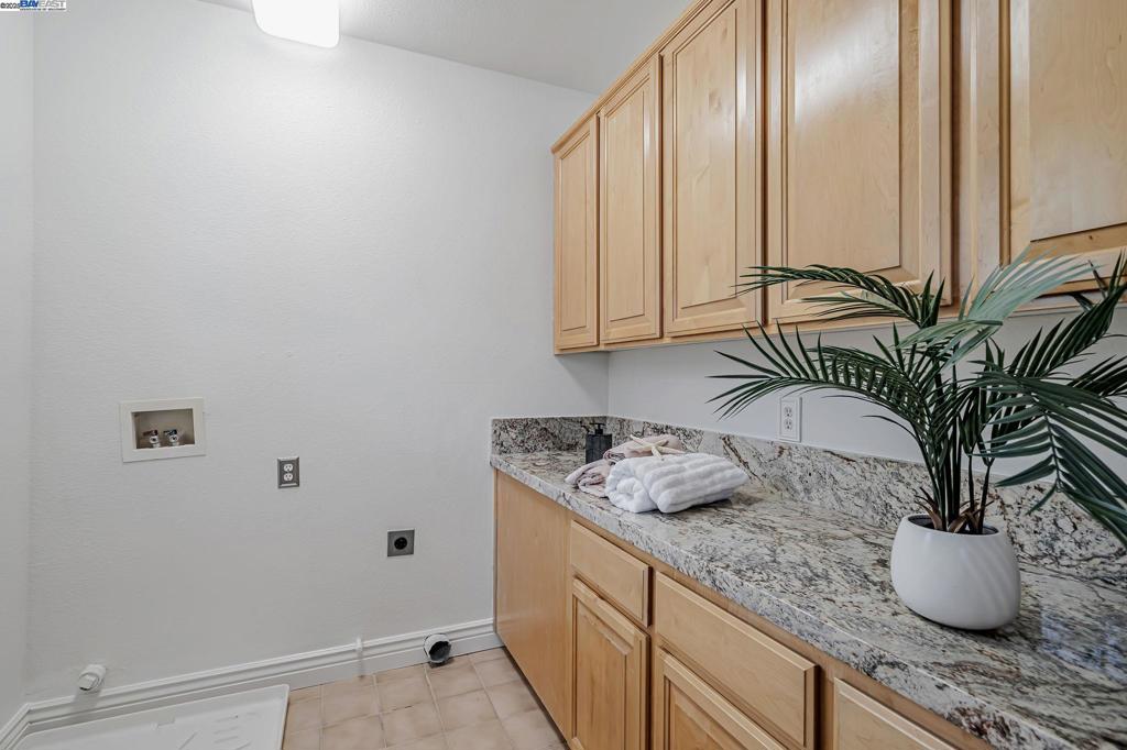 QUAIL GARDENS - Residential