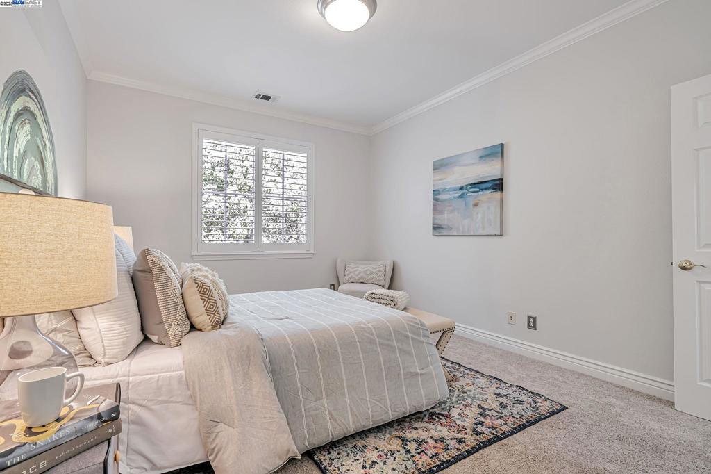 QUAIL GARDENS - Residential