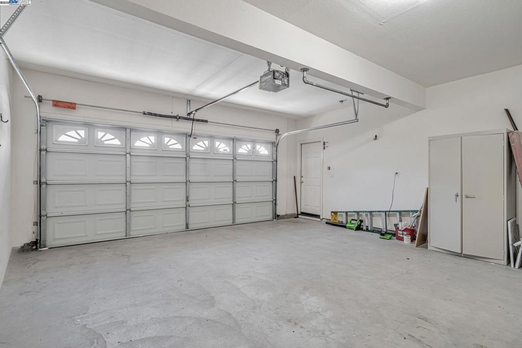 QUAIL GARDENS - Residential