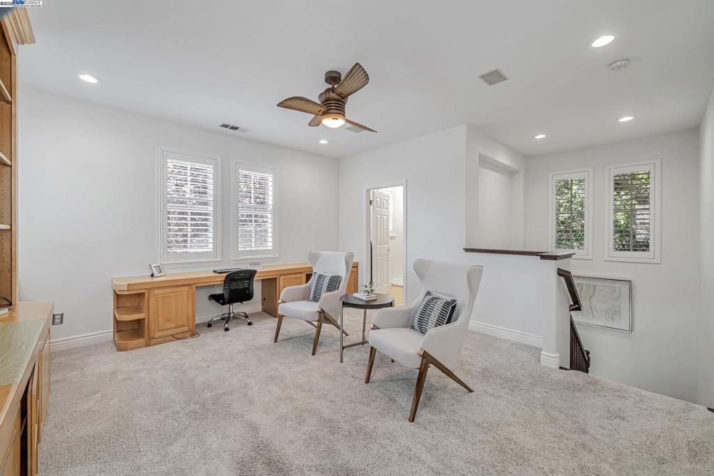 QUAIL GARDENS - Residential