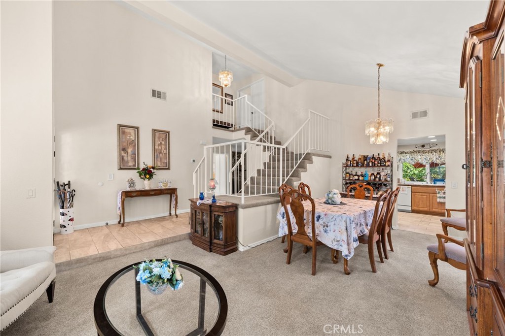 523 Solano Way
