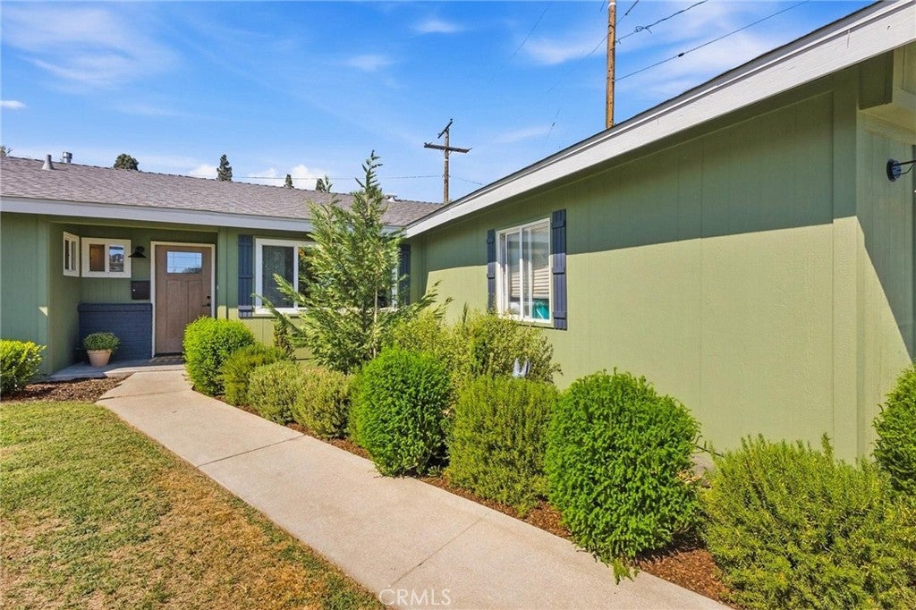 731 Moonstone Court