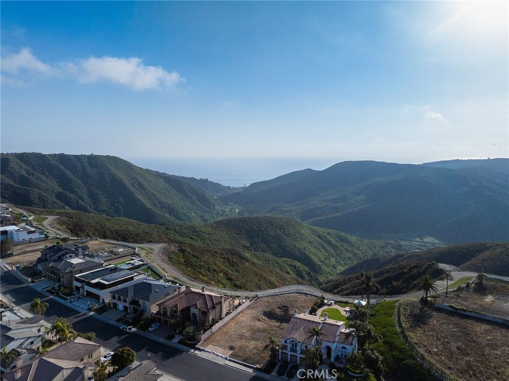 Photo of 9 Coronado Pointe, Laguna Niguel, CA 92677 (MLS # OC26112872)