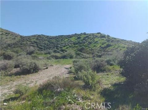 Photo of 62 Las Lljas Canyon Road, Simi Valley, CA 93063 (MLS # SR25101858)