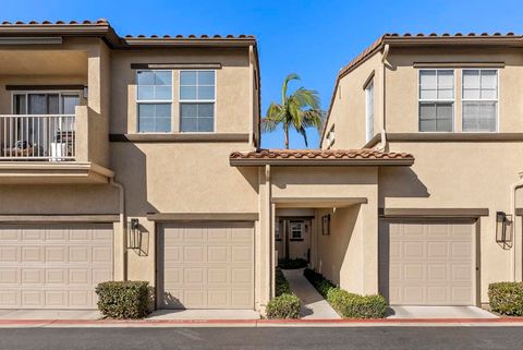 Photo of 638 Sumner Way Way #4, Oceanside, CA 92058 (MLS # 260003724SD)