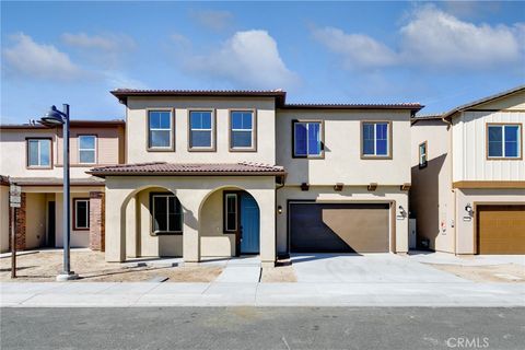 106 Pansy Irvine CA 92618