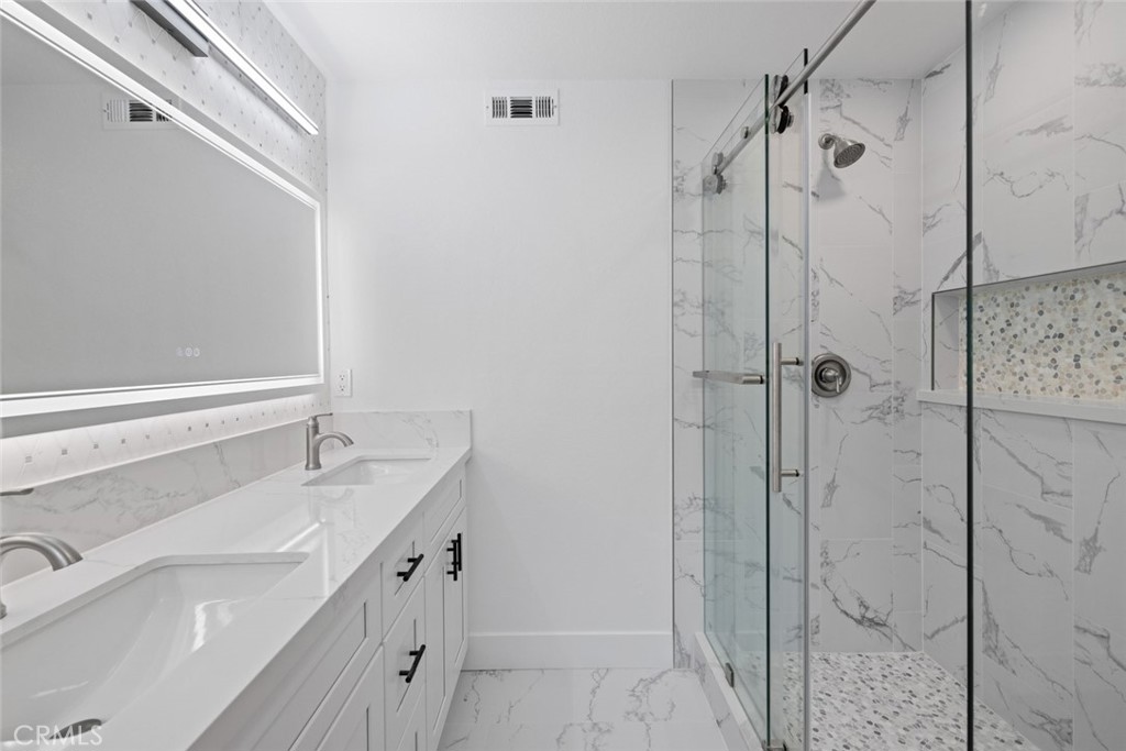 Newport Shores (NEWS) - Residential Lease