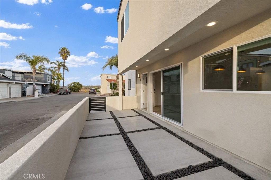 Newport Shores (NEWS) - Residential Lease