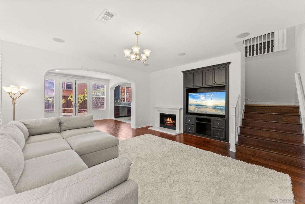 10449 Monterey Ridge Dr