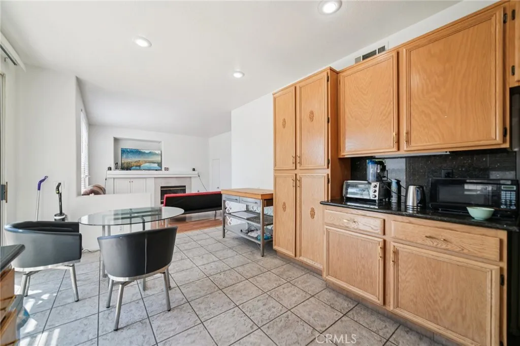 Orange, California 92869, United States, 3 Bedrooms Bedrooms, ,3 BathroomsBathrooms,Residential,Active,188507