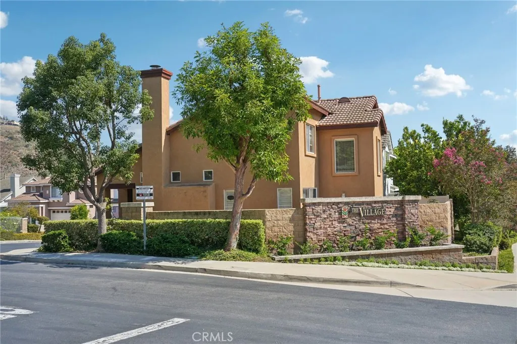 Orange, California 92869, United States, 3 Bedrooms Bedrooms, ,3 BathroomsBathrooms,Residential,Active,188507