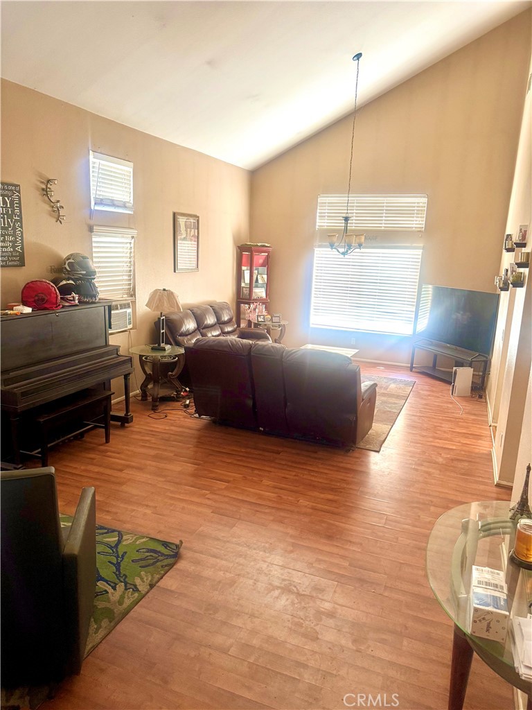 44686 Calle Hilario