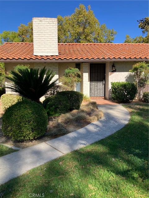 Photo of 1413 Seven Hills DR, Hemet, CA 92545 (MLS # IV26227374)