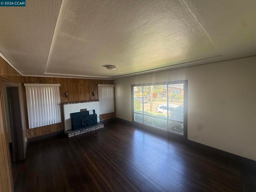 2027 96th ave AVE, Oakland CA 94603