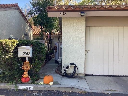 2142 WETSTONE DR, THOUSAND OAKS, CA 91362 - Image 83f4d5df63affe78e28ad0a5b0fa29c2/2511560320