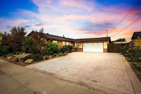 5530 Heidi Street La Mesa CA 91942
