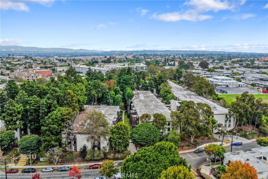 7765 W 91st Street F3106