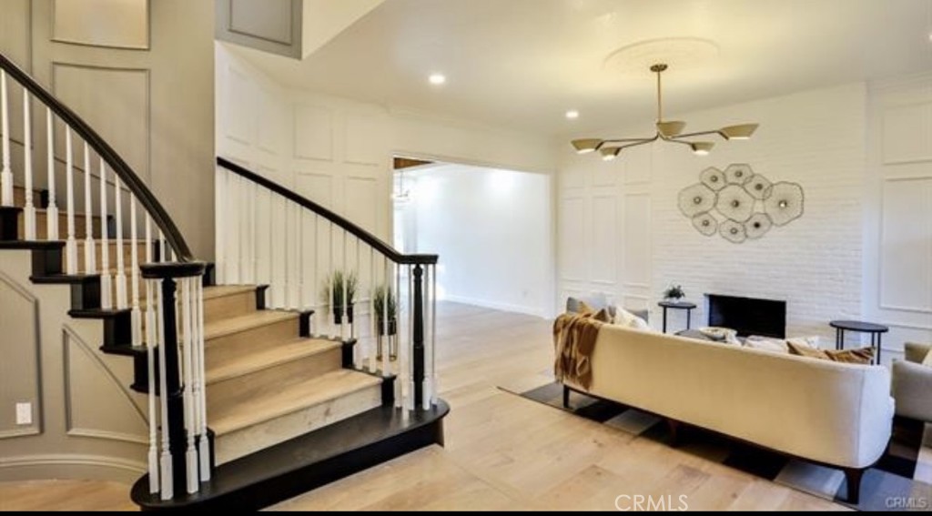 5505 Paseo Joaquin