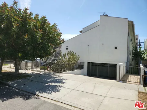 4746 Oakwood Avenue Unit 1, Los Angeles, CA 90004 - MLS#: 25509889