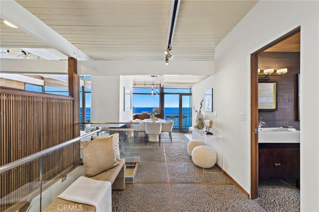 Photo of 2581 Iris Way, Laguna Beach, CA 92651 (MLS # LG26056710)