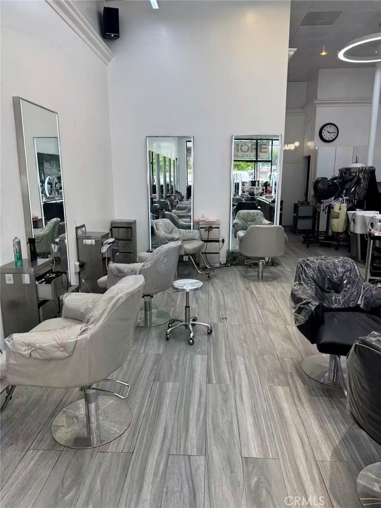 1655 S Azusa Ave A