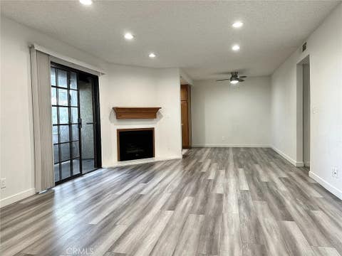 Photo of 10220 De Soto Avenue #6, Chatsworth, CA 91311 (MLS # CV26185466)