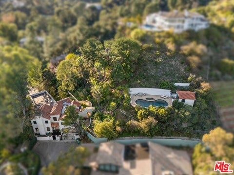Photo of 8171 Tianna Road, Los Angeles, CA 90046 (MLS # 26876503)