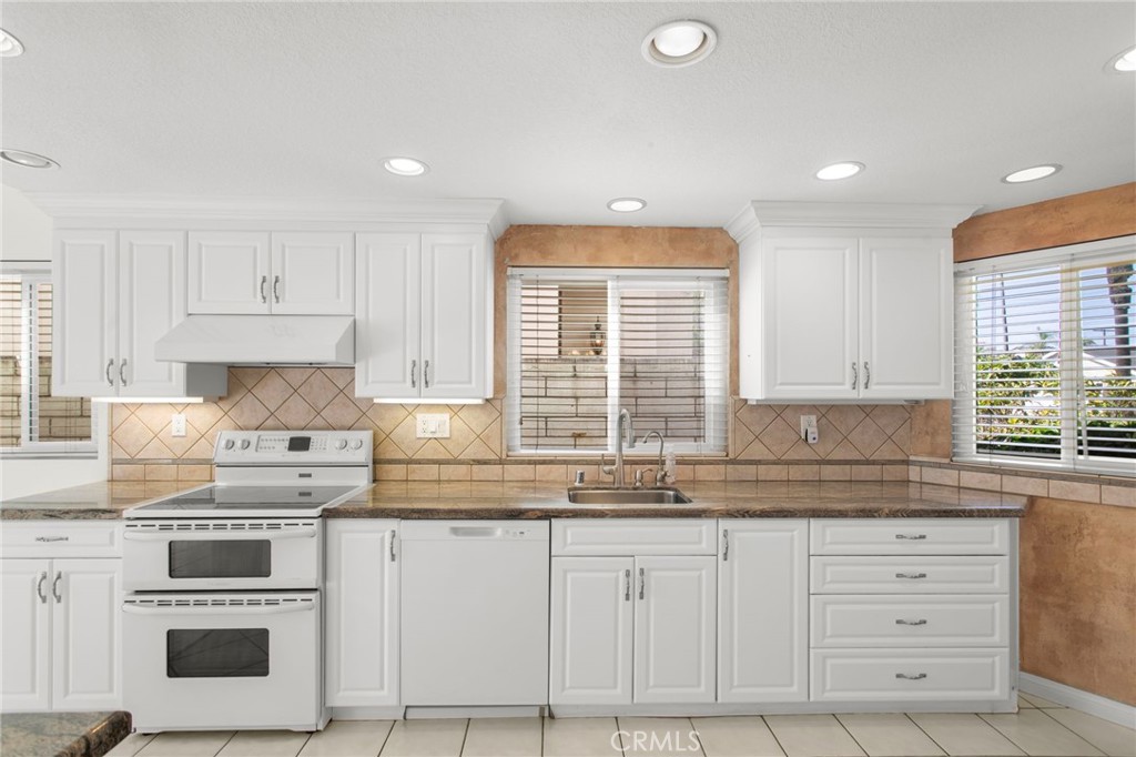 Downtown Area (DOWN) - Residential Lease