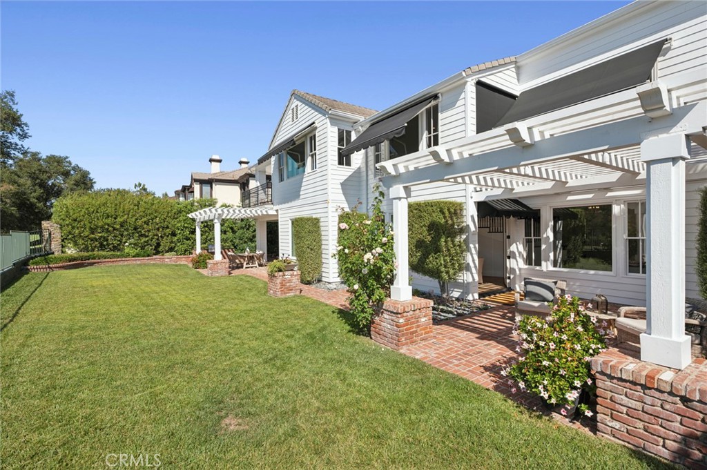 15 Canada Oaks