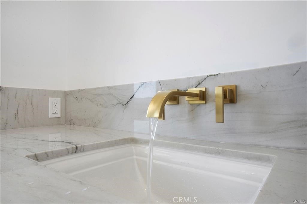 Legacy (LEG) - Residential