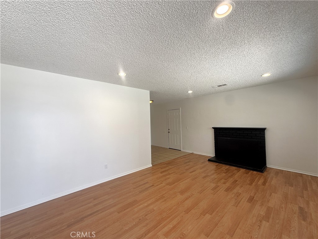 490 Avignon Court
