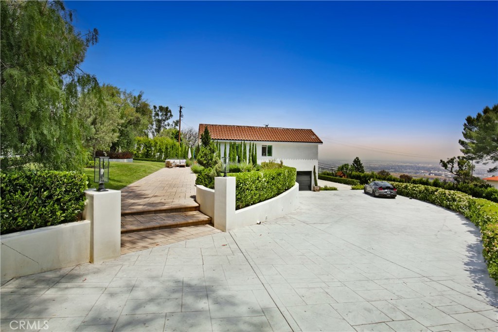 3808 Palos Verdes Drive E