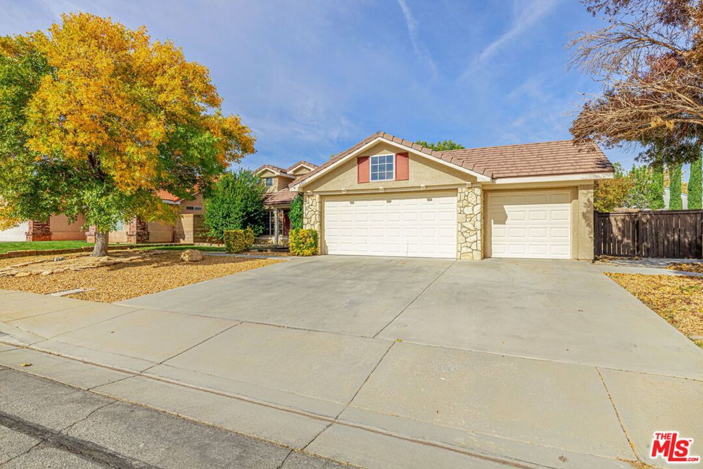 5811 Corinthian Place