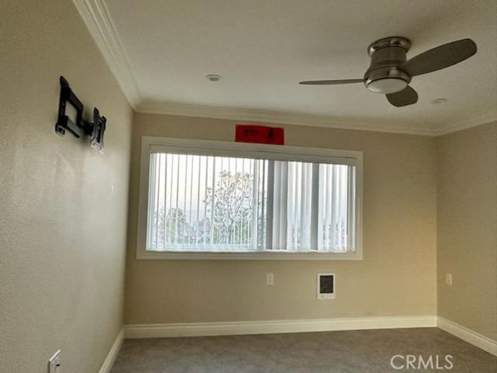 Photo of 4008 Calle Sonora Oeste, Laguna Woods, CA 92637 (MLS # OC25275717)