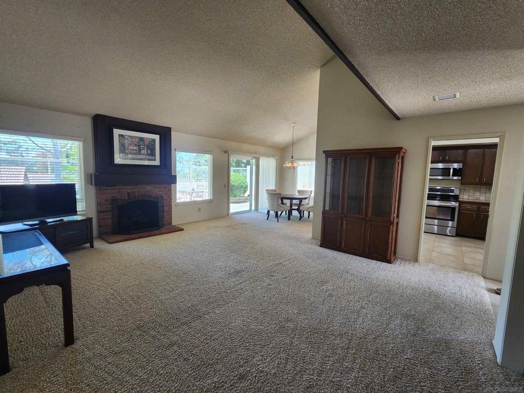 723 Santa Camelia