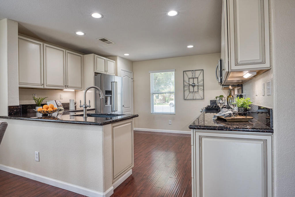 Foxstone - Residential