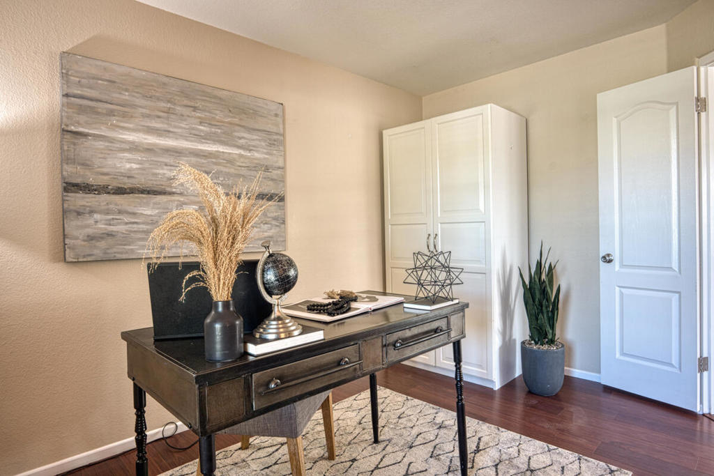 Foxstone - Residential