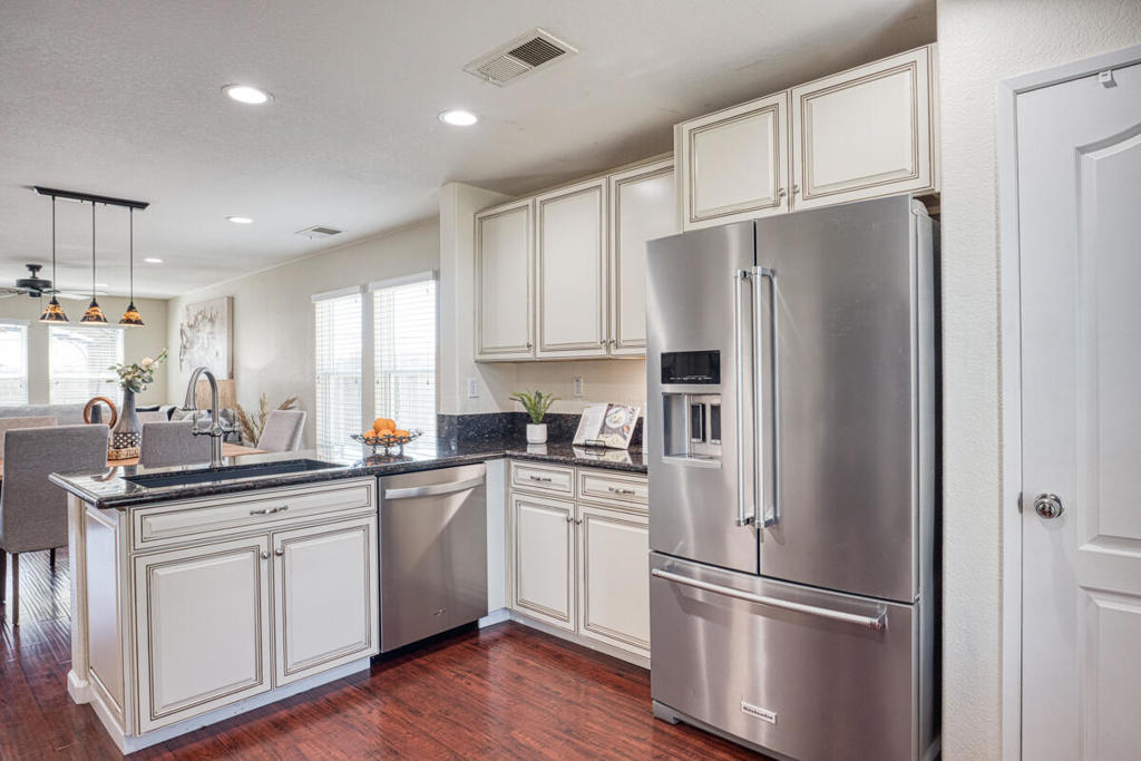 Foxstone - Residential