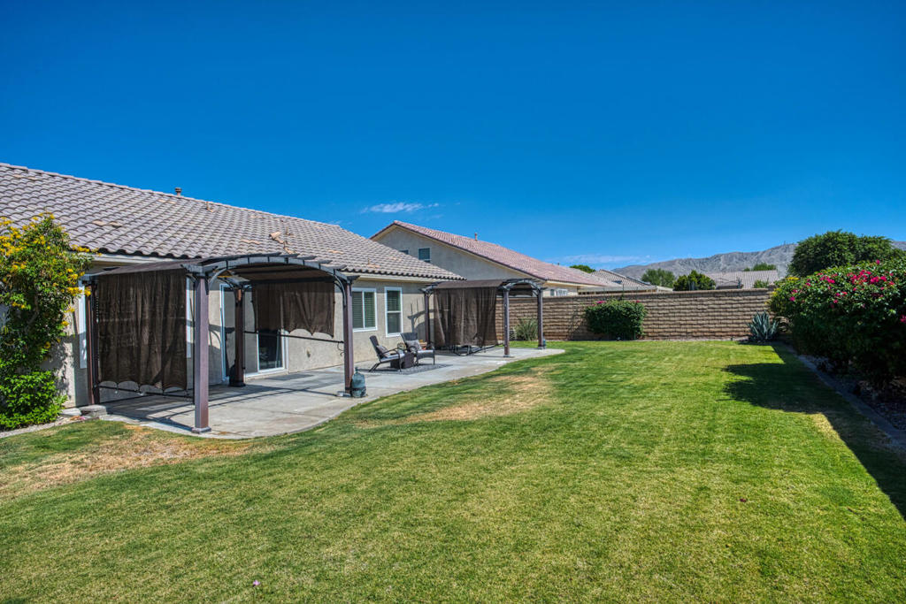 Foxstone - Residential