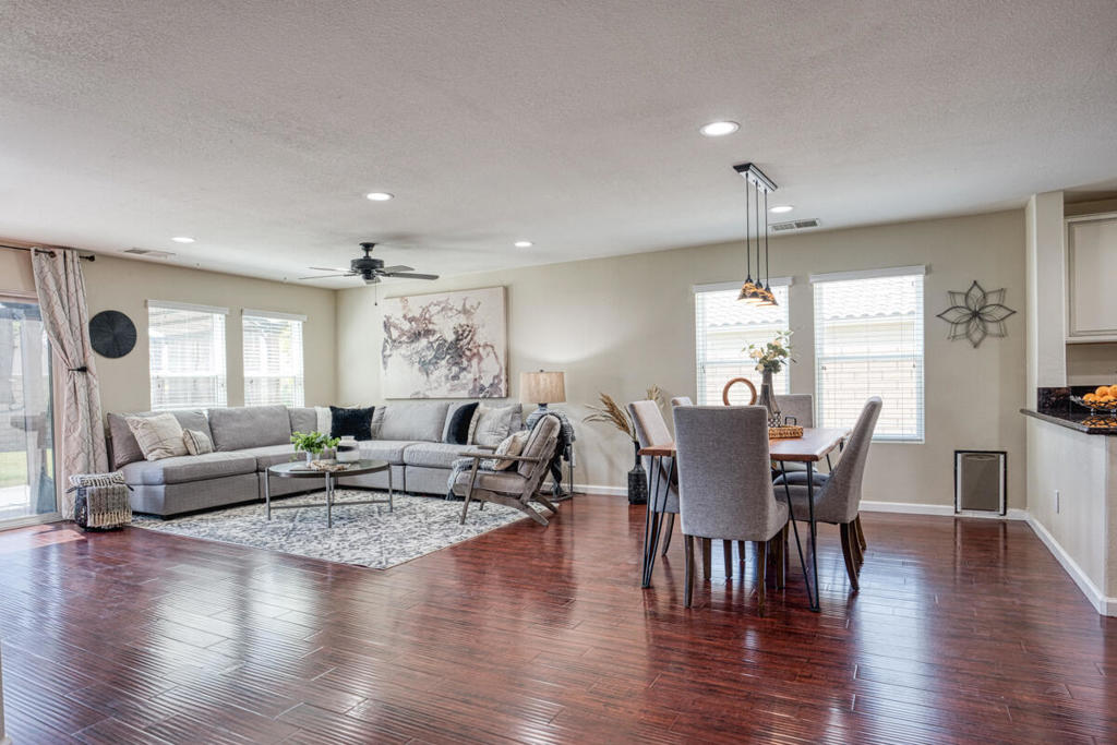 Foxstone - Residential