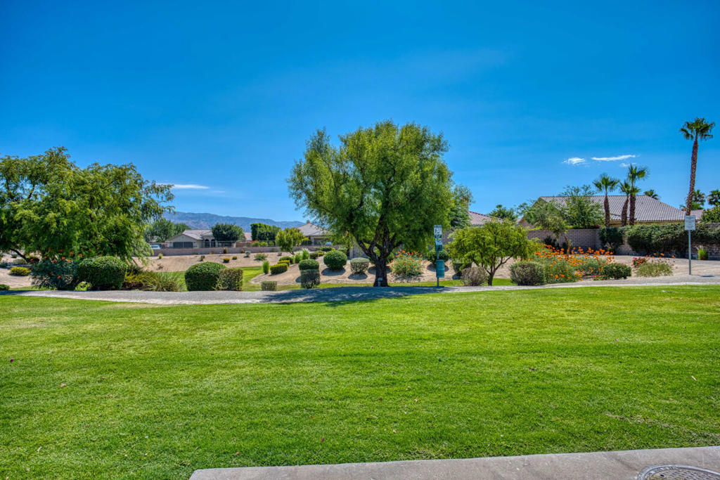 Foxstone - Residential