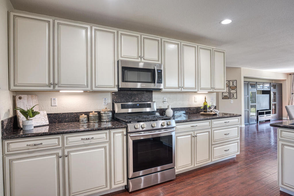 Foxstone - Residential