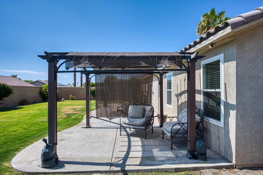 Foxstone - Residential