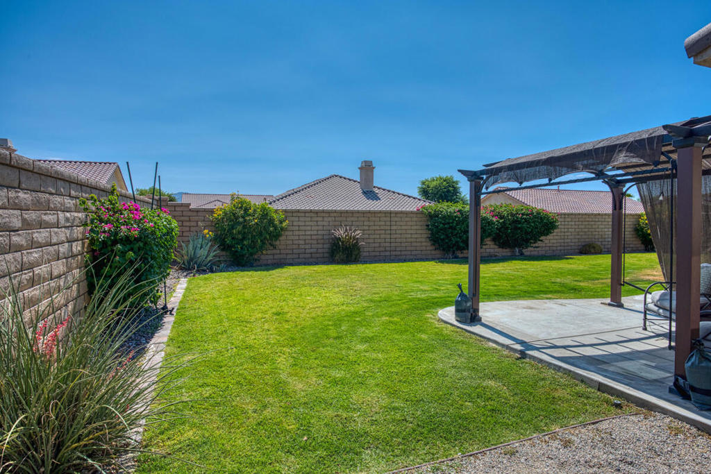 Foxstone - Residential