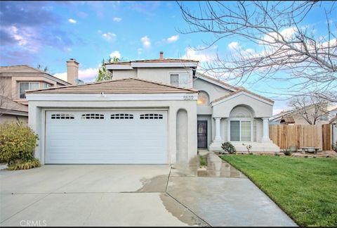 5539 W Avenue L6 Lancaster CA 93536