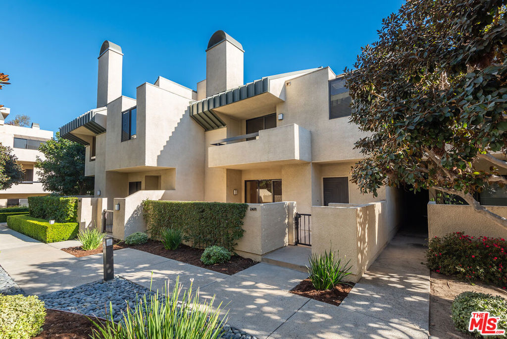 Century City guard gated community of Century Hill. Two bedrooms with 2 1/2 baths. The second-story has 2 bedrooms en suite. Primary bedroom and sitting area have 14 foot ceilings, private balcony. The primary bathroom bath has separate tub and shower, 2 walk-in closets . The first floor has a large living room with wet bar and opens to a large enclosed patio. The dining room has access to the atrium garden area. Newer kitchen appliances and countertops, and large breakfast area also opens to atrium. There is an abundance of storage through out the unit. Direct entry from private 3 car garage. Downstairs is the laundry room with washer/dryer, storage room. The complex has 24 hour full guard gated security, expansive common areas - including, five pools two tennis courts and state of the art gym.